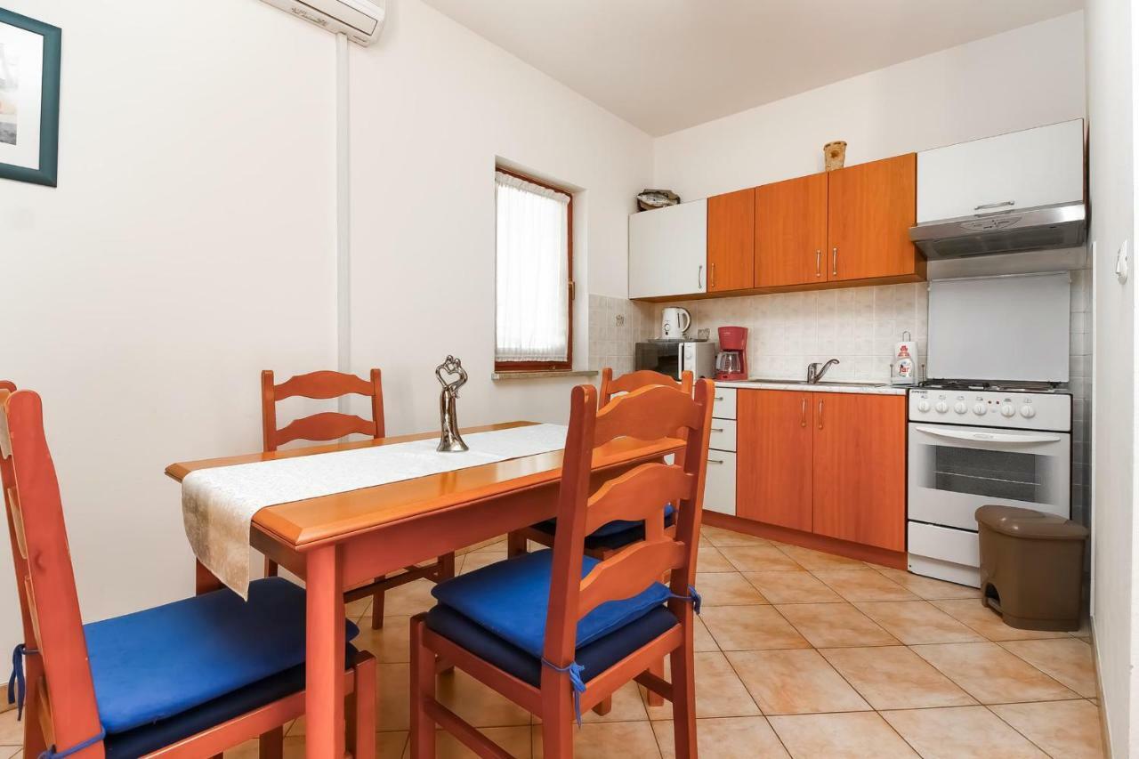 Apartament Elda *